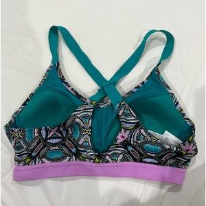 VSX napped sports plata purple and teal pattern